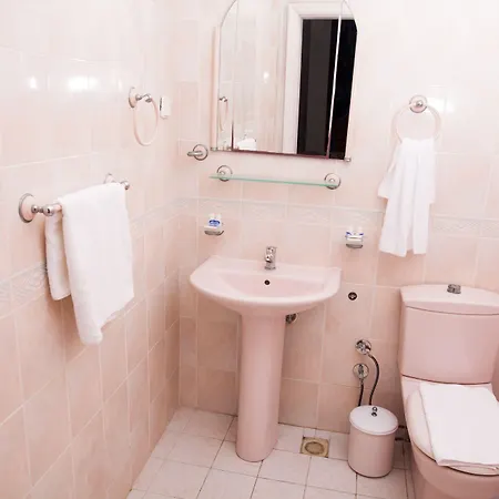 Ξενοδοχείο One Day 3*