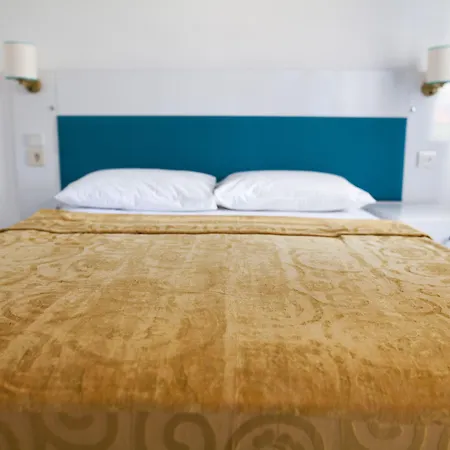 Hotel One Day